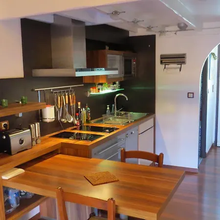 Дом отдыха Ancienne Maison De Pecheur Avec Sublime Vue Panoramique, Classee 5 Etoiles, Quartier Historique, Au Calme, Parking Prive Коллиур