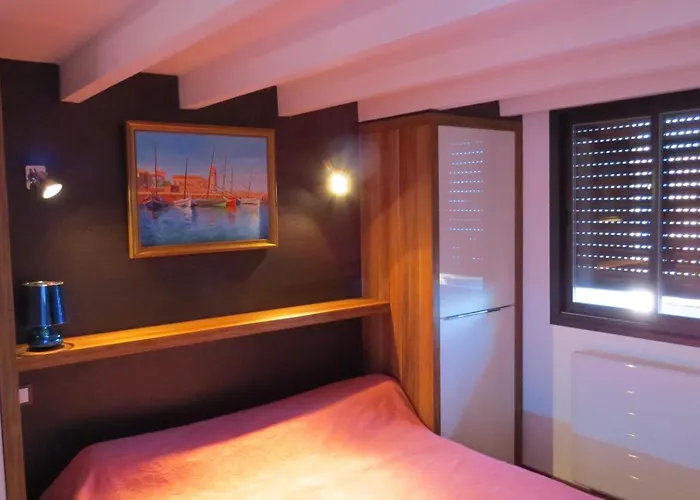 Ancienne Maison De Pecheur Avec Sublime Vue Panoramique, Classee 5 Etoiles, Quartier Historique, Au Calme, Parking Prive Σπίτι διακοπών *