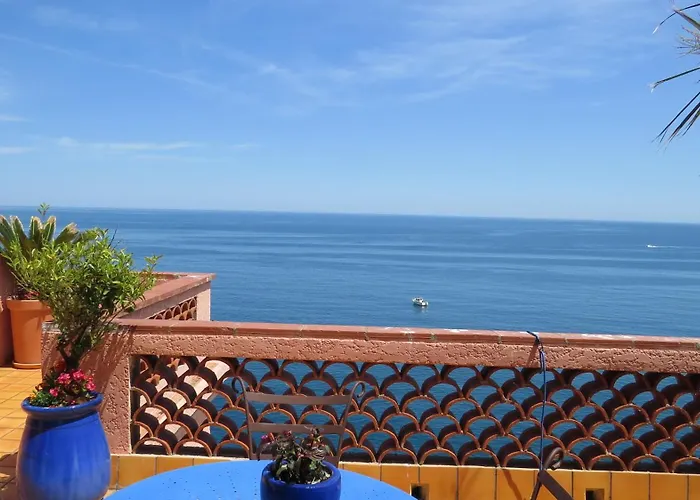 Ancienne Maison De Pecheur Avec Sublime Vue Panoramique, Classee 5 Etoiles, Quartier Historique, Au Calme, Parking Prive * Κολιούρ